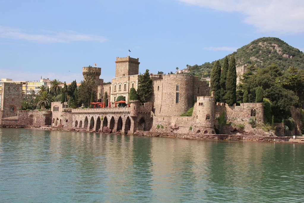 Pégomas Auberge Des Toques المظهر الخارجي الصورة